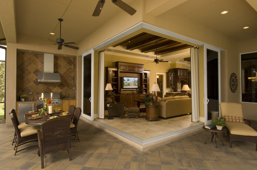 Sliding Glass Door 670 Open Corner